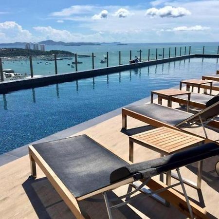 The Base Central Pattaya Quiet King-Bed With Infinity Pool & Free Netflix! Extérieur photo