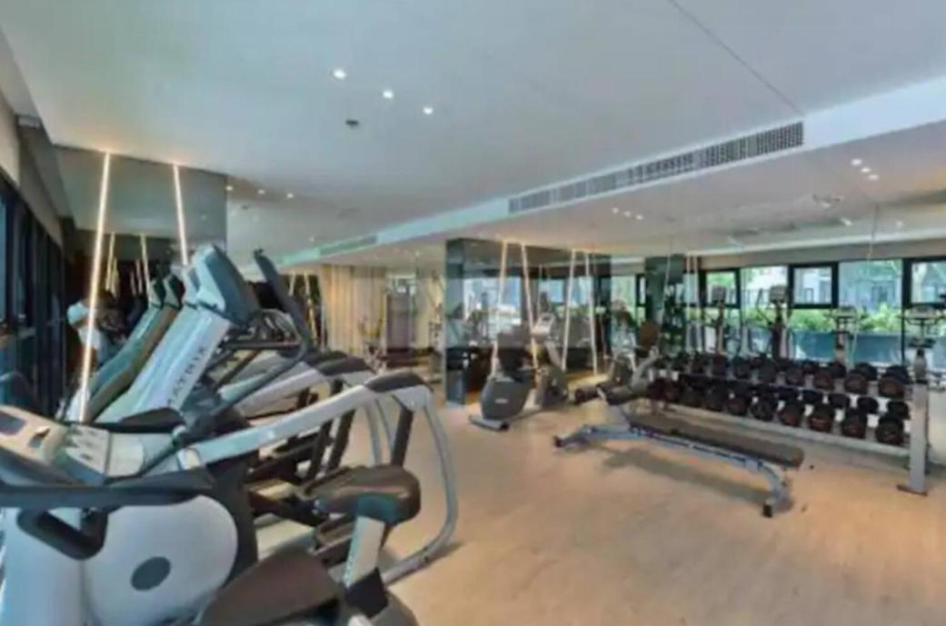 The Base Central Pattaya Quiet King-Bed With Infinity Pool & Free Netflix! Extérieur photo