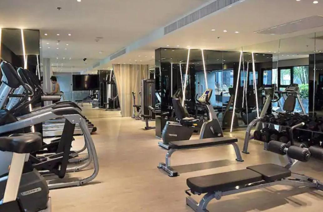 The Base Central Pattaya Quiet King-Bed With Infinity Pool & Free Netflix! Extérieur photo