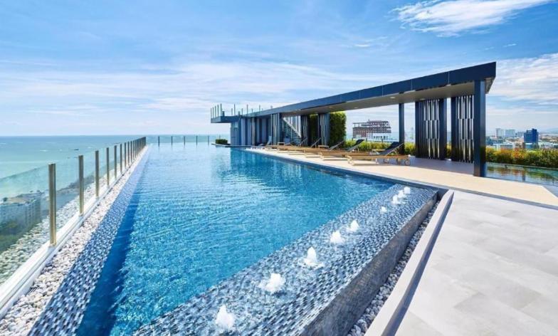 The Base Central Pattaya Quiet King-Bed With Infinity Pool & Free Netflix! Extérieur photo